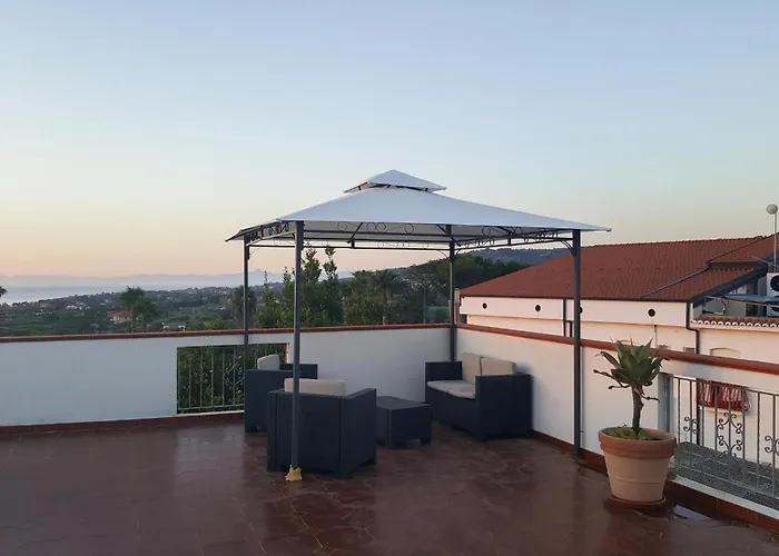 Amazing In With Wifi Apartamento Ricadi